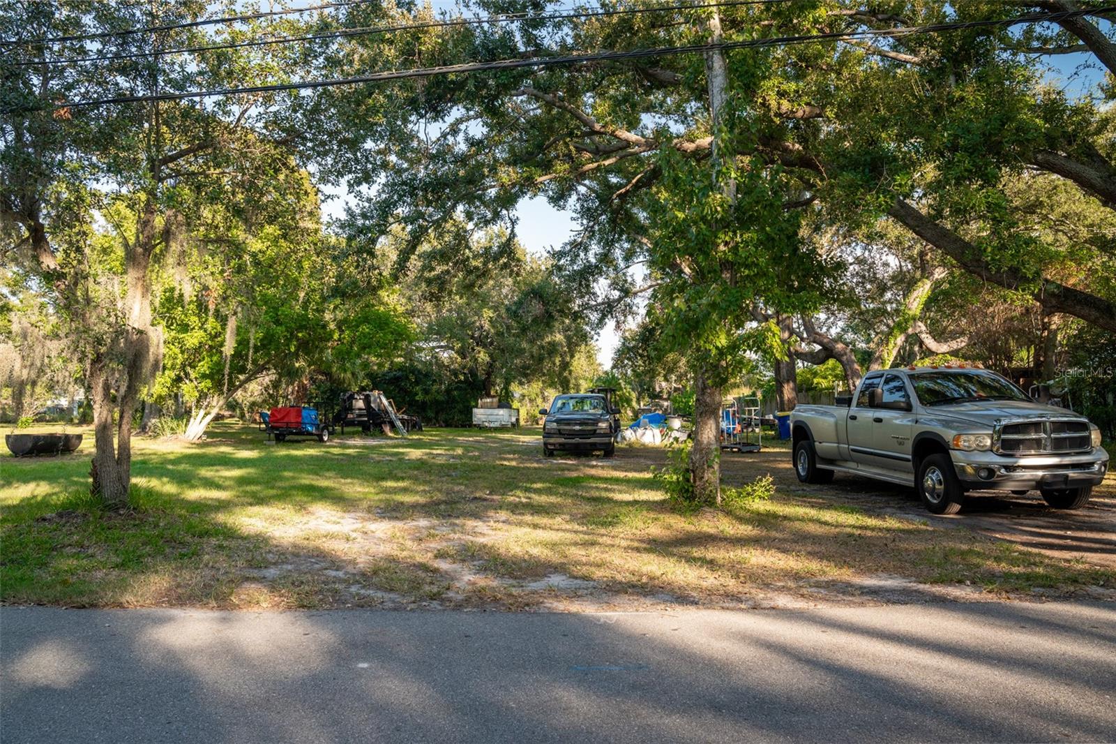 6027 98th Way N Property Photo 2