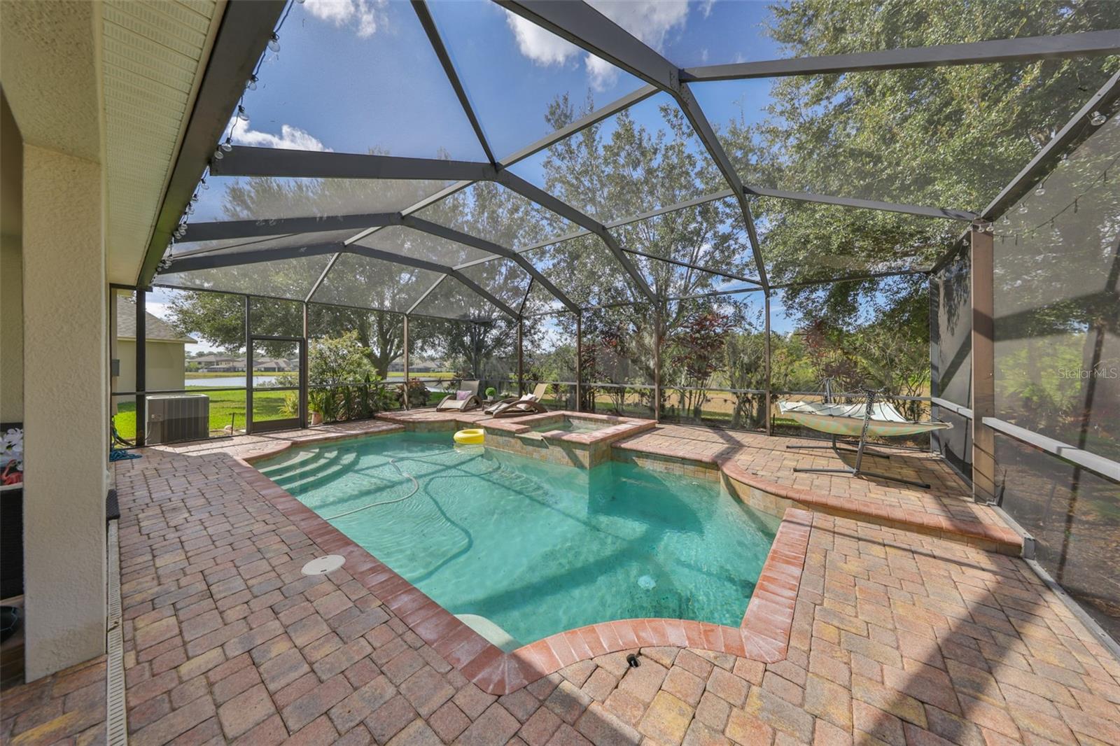 13914 Chalk Hill Pl Property Photo 3