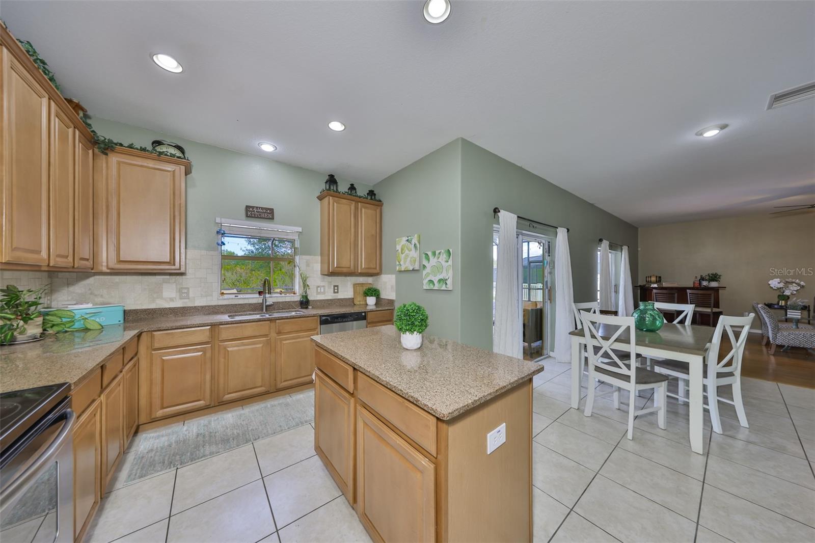 13914 Chalk Hill Pl Property Photo 10