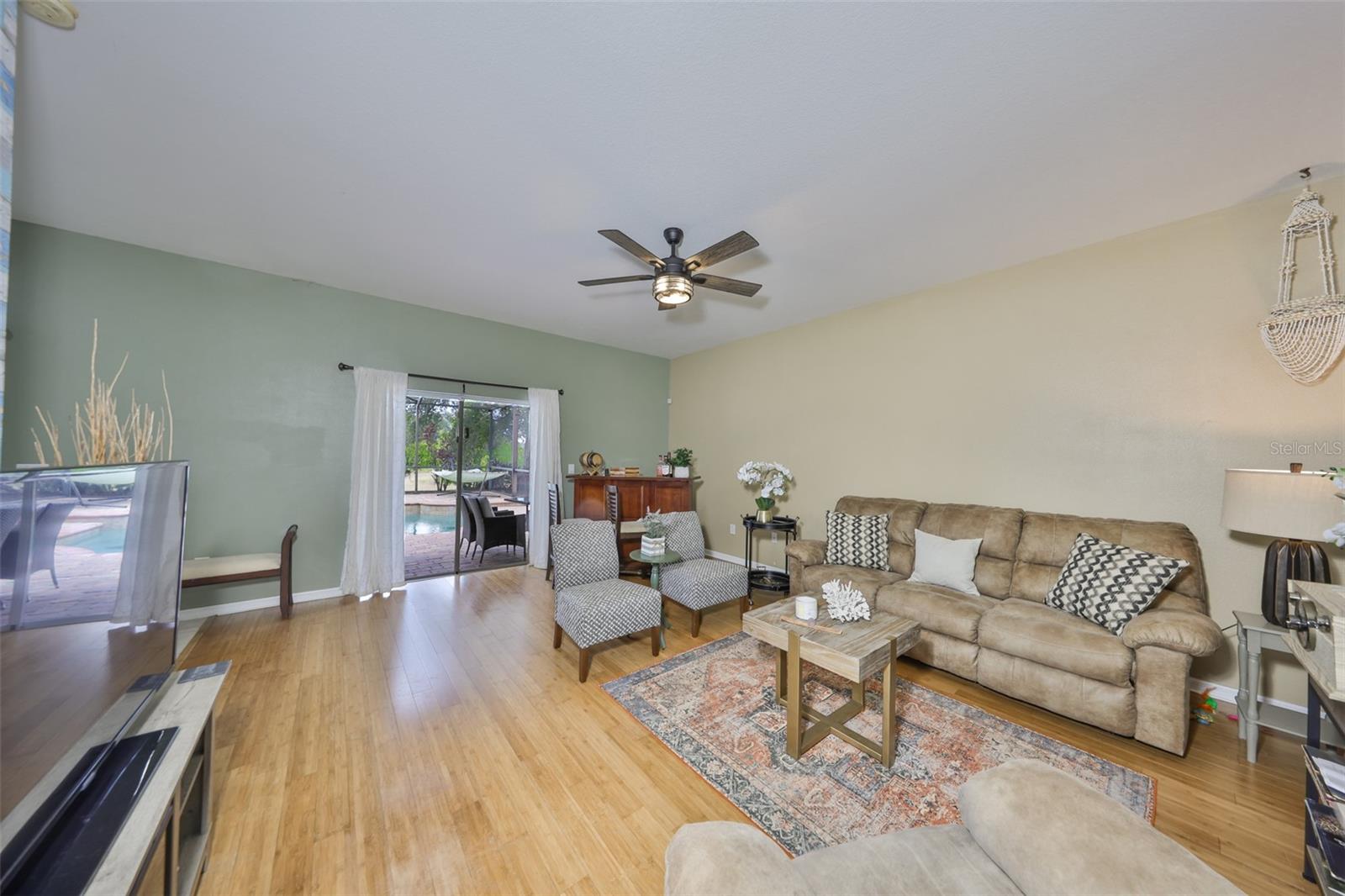 13914 Chalk Hill Pl Property Photo 21