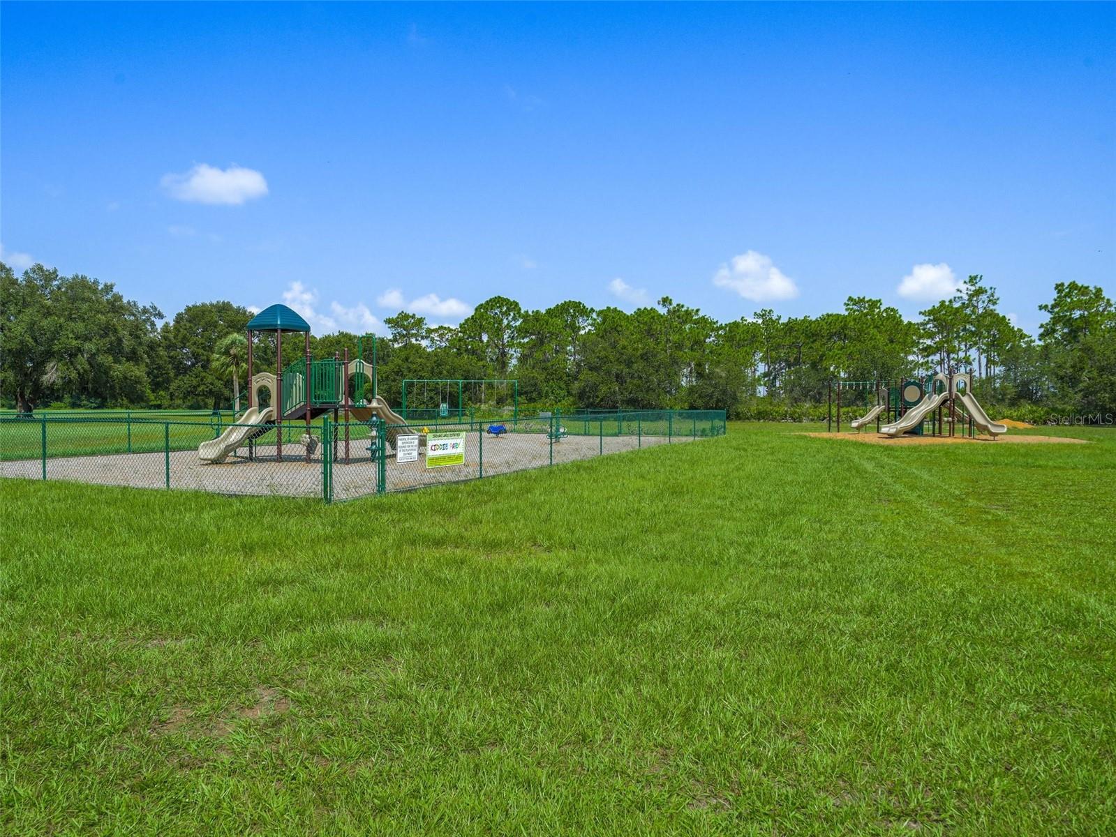 Oleander Dr Property Photo 23