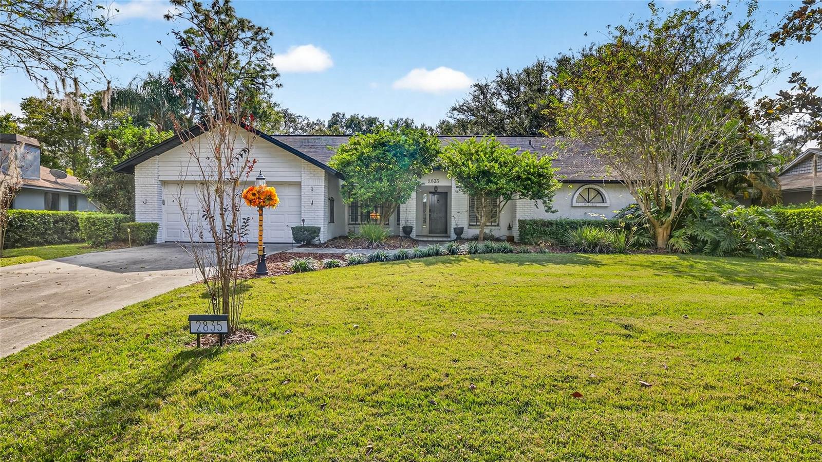 2835 Hammock Dr Property Photo 1