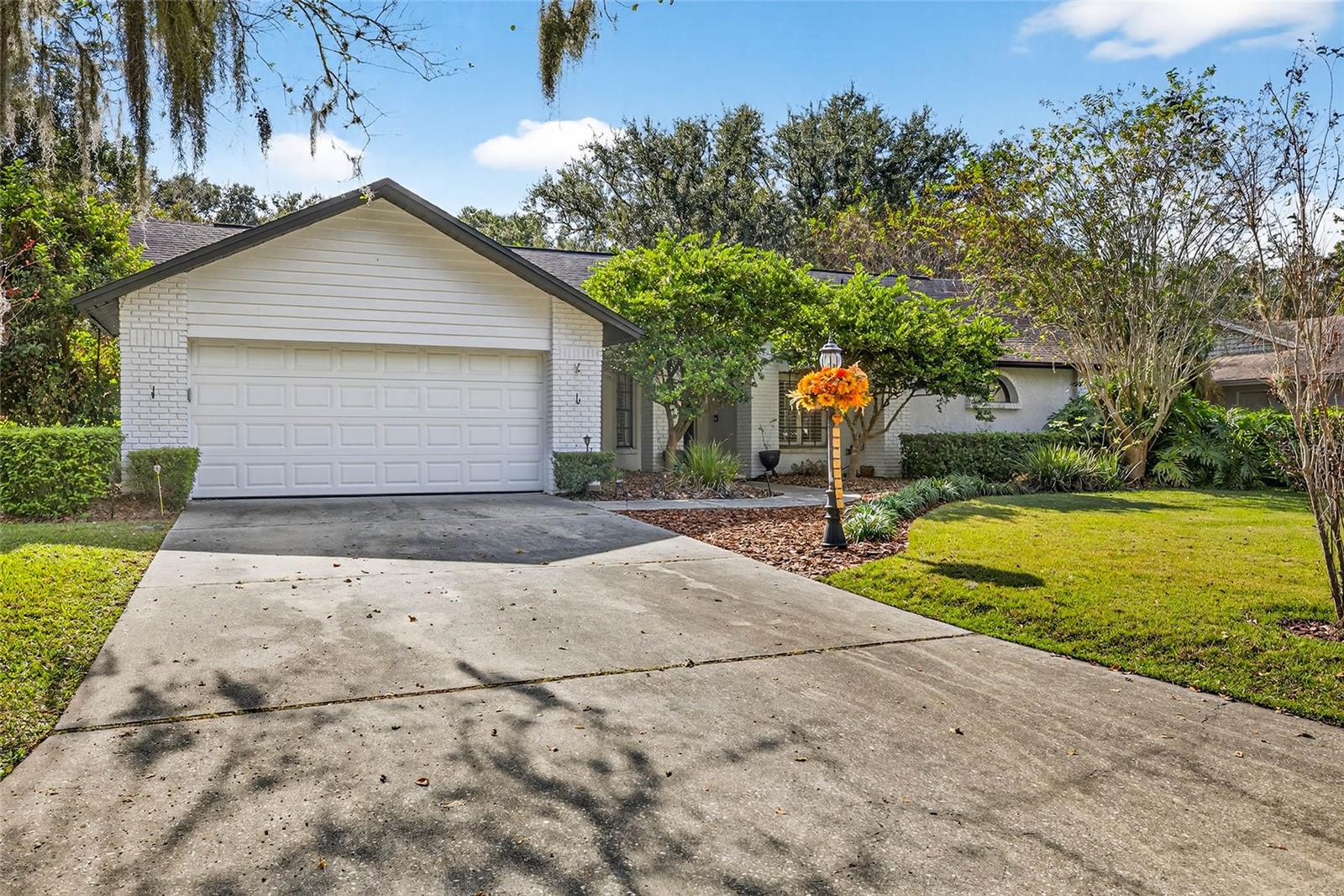 2835 Hammock Dr Property Photo 33