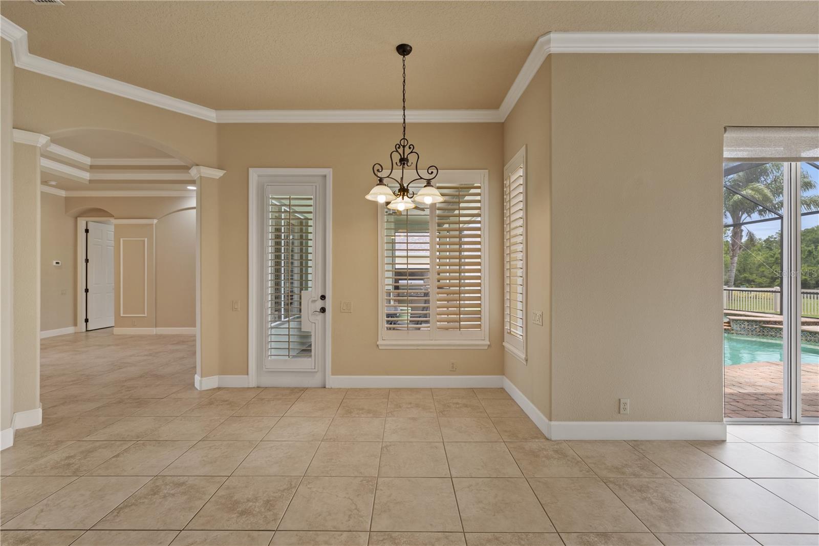 3015 Lynwood Ct Property Photo 28