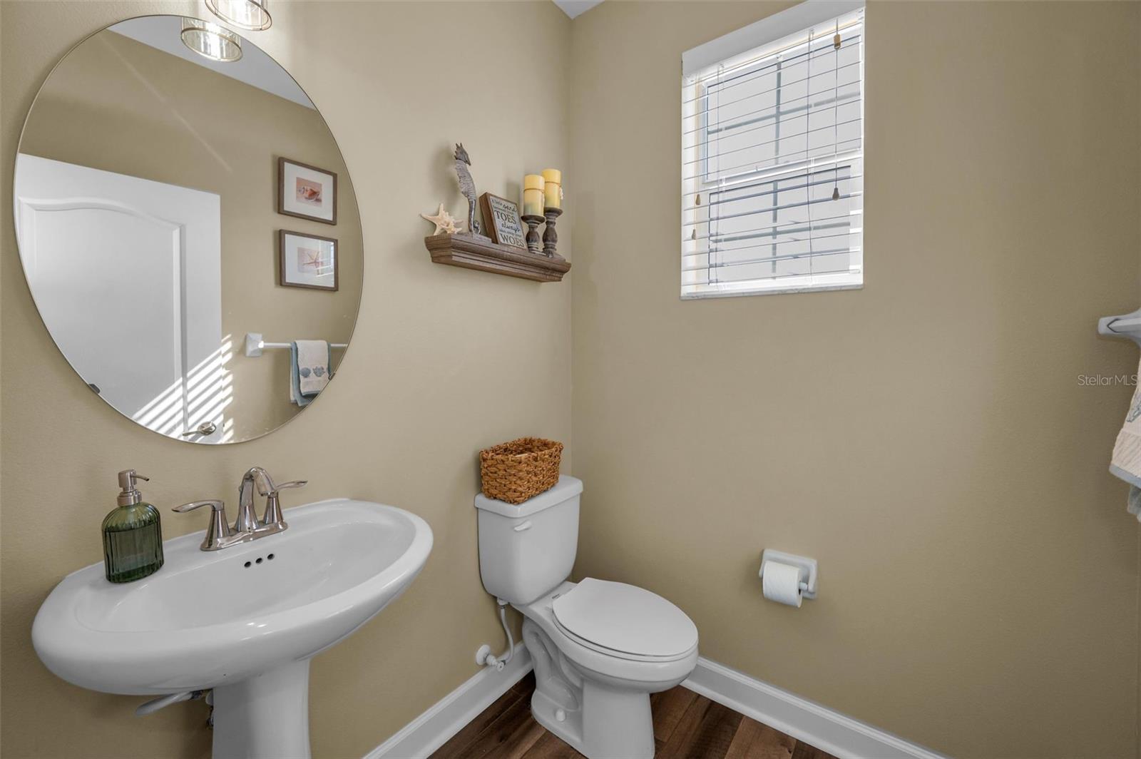 842 Callista Cay Loop Property Photo 14