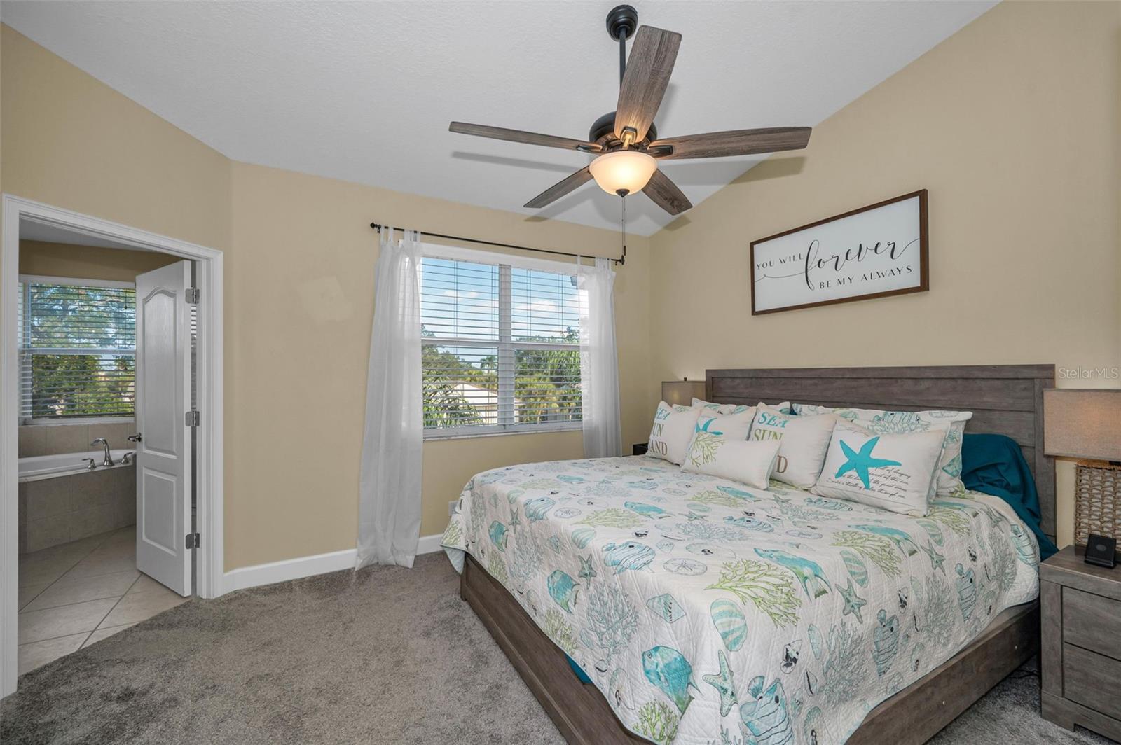 842 Callista Cay Loop Property Photo 20