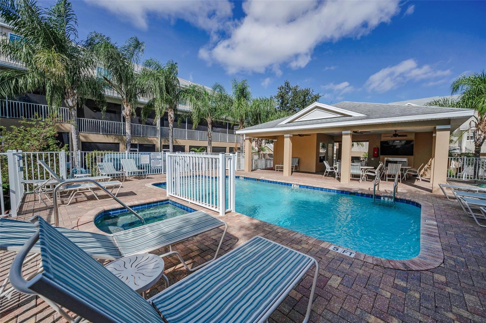 842 Callista Cay Loop Property Photo 43