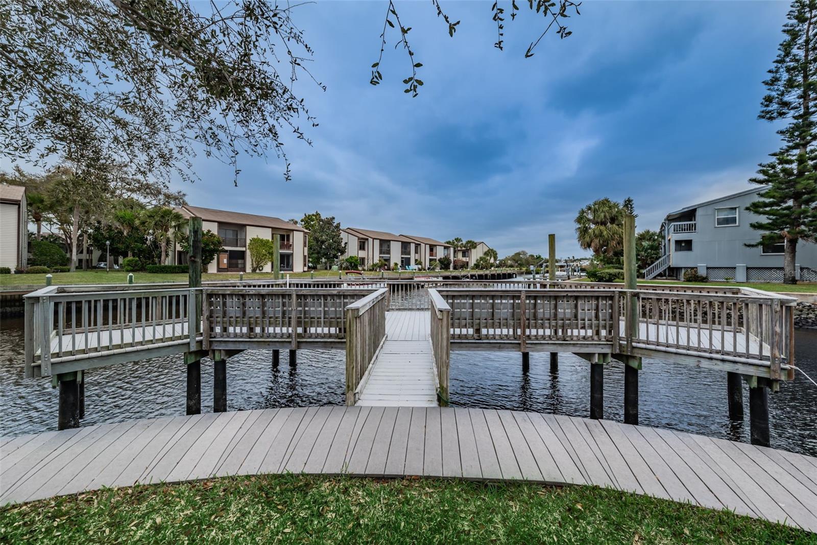 842 Callista Cay Loop Property Photo 46