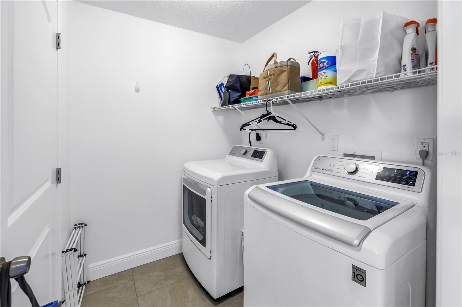 100 Windrush Blvd #1 Property Photo 22