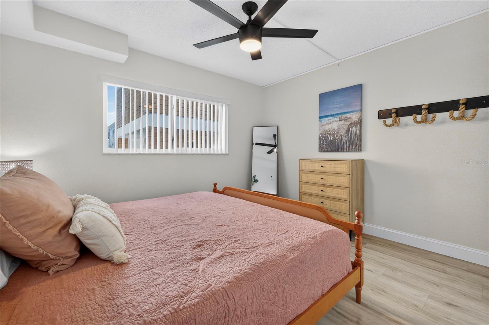14251 Gulf Blvd #5 Property Photo 13