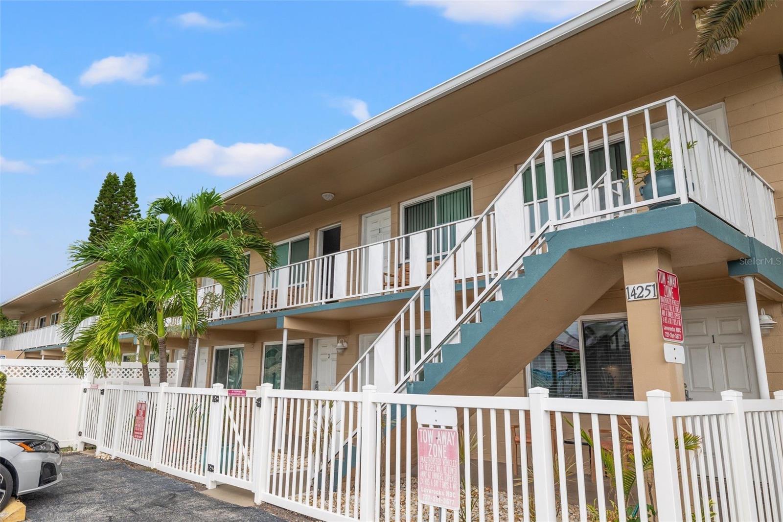14251 Gulf Blvd #5 Property Photo 17