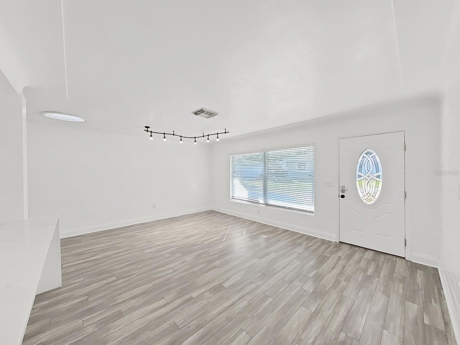 1837 Audrey Dr Property Photo 6