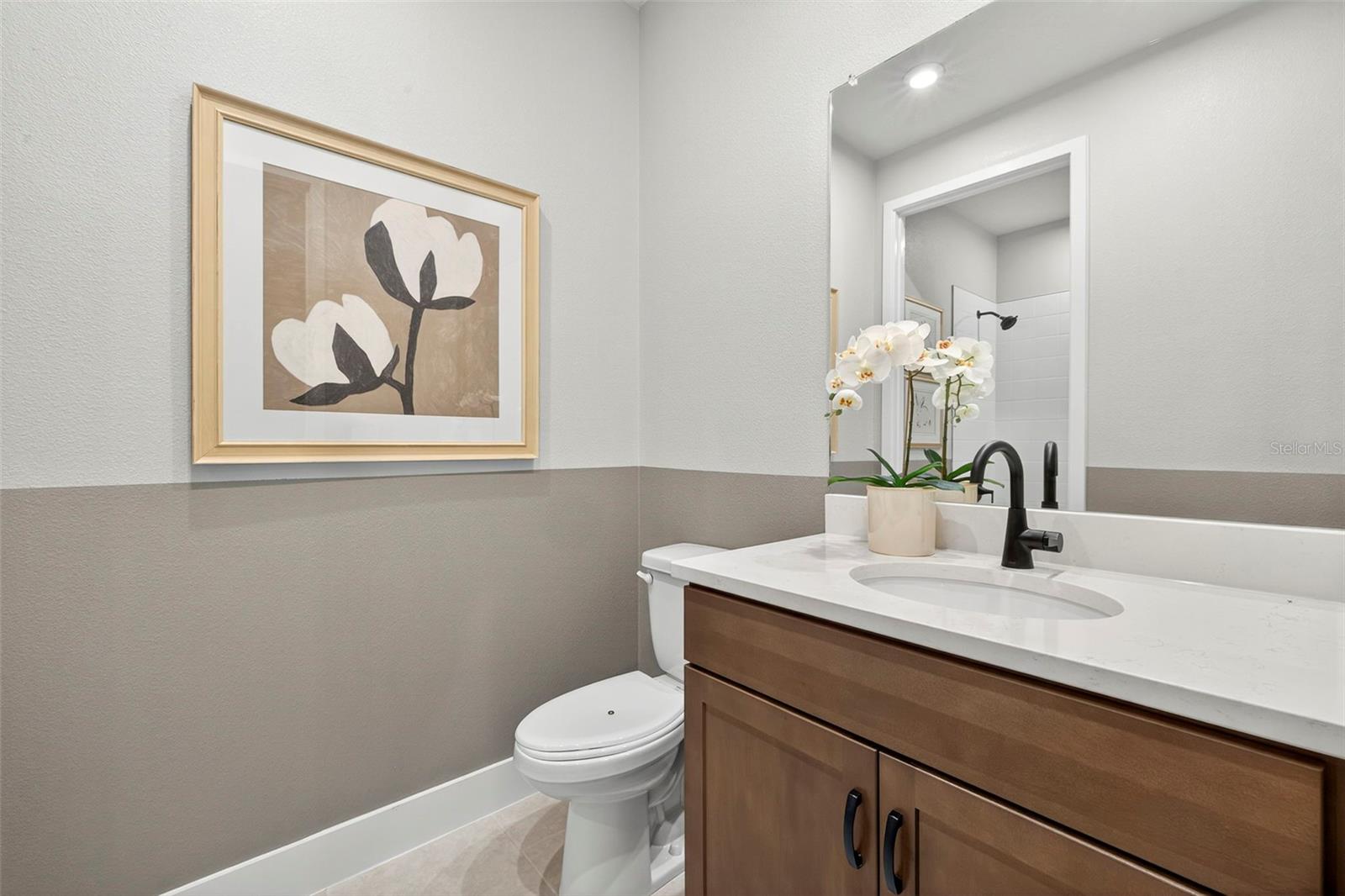 12907 Pierce St Property Photo 25