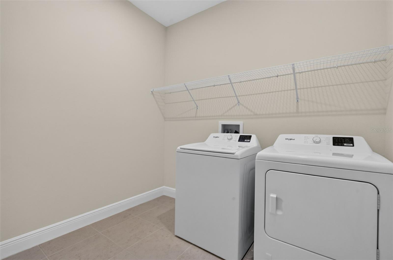 12907 Pierce St Property Photo 28
