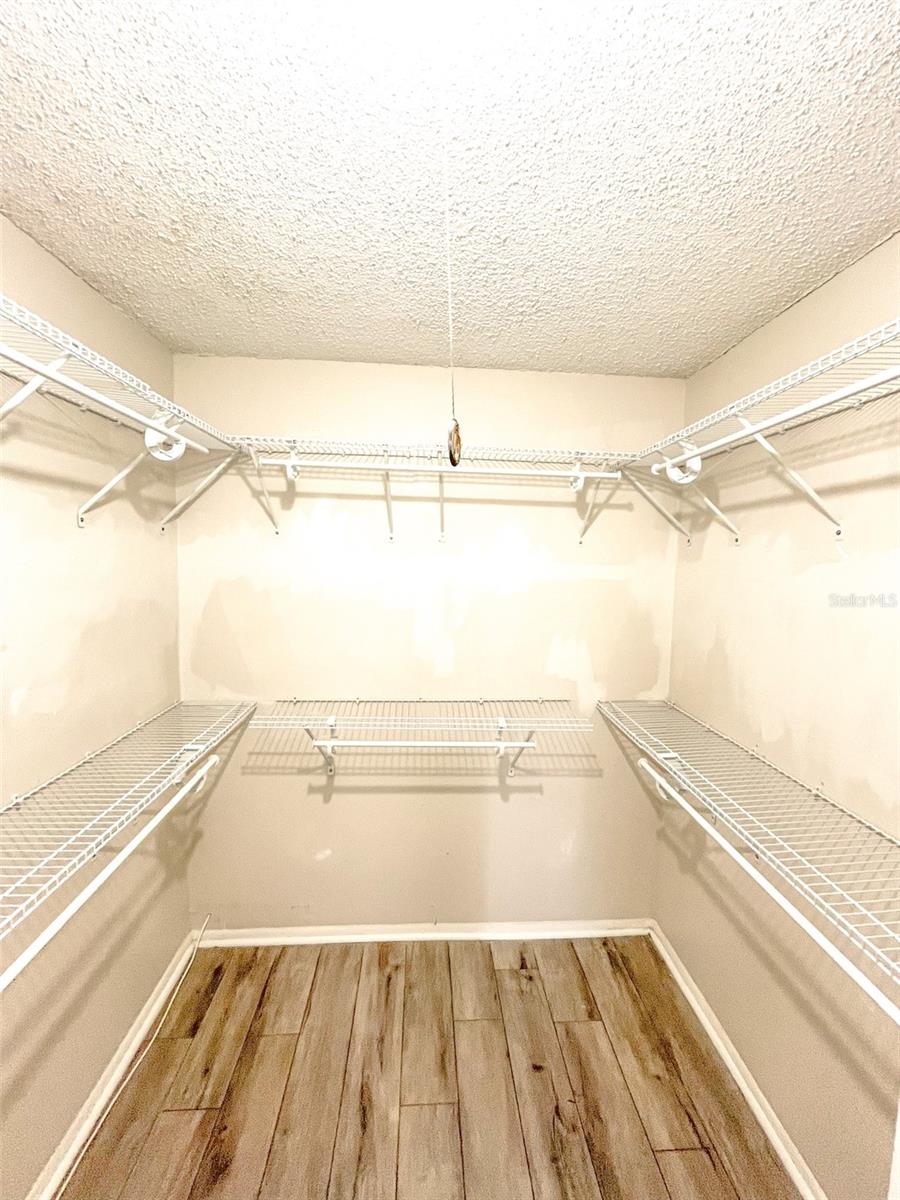 4335 Aegean Dr #108a Property Photo 9