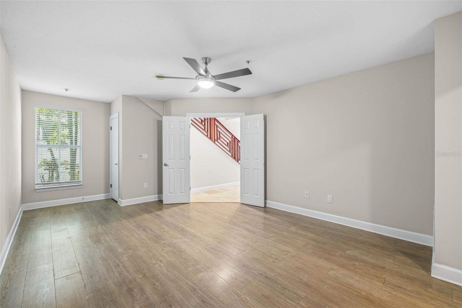 113 S Newport Ave #1-4 Property Photo 8