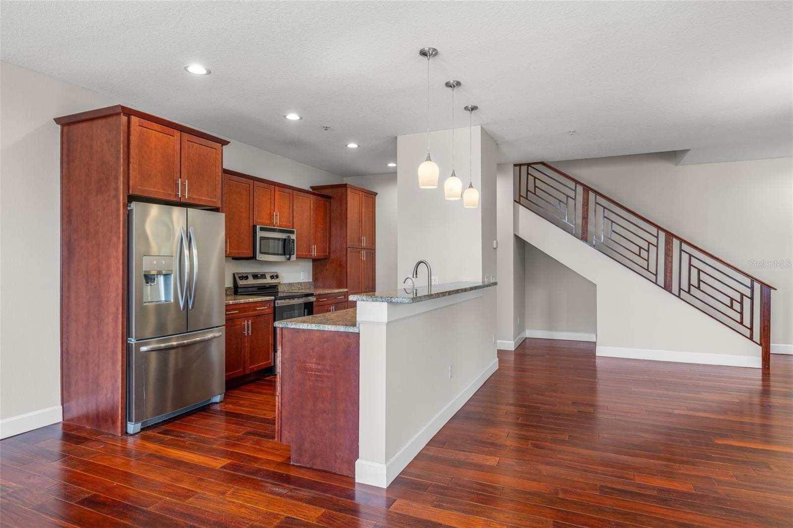 113 S Newport Ave #1-4 Property Photo 15