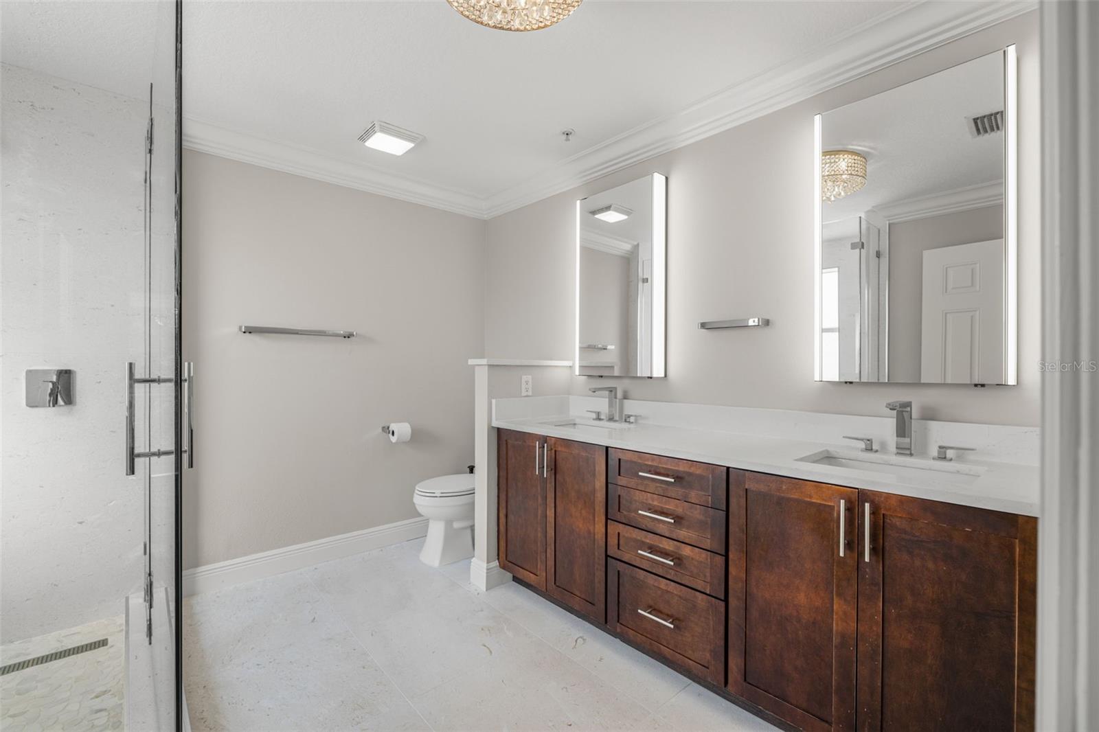113 S Newport Ave #1-4 Property Photo 27
