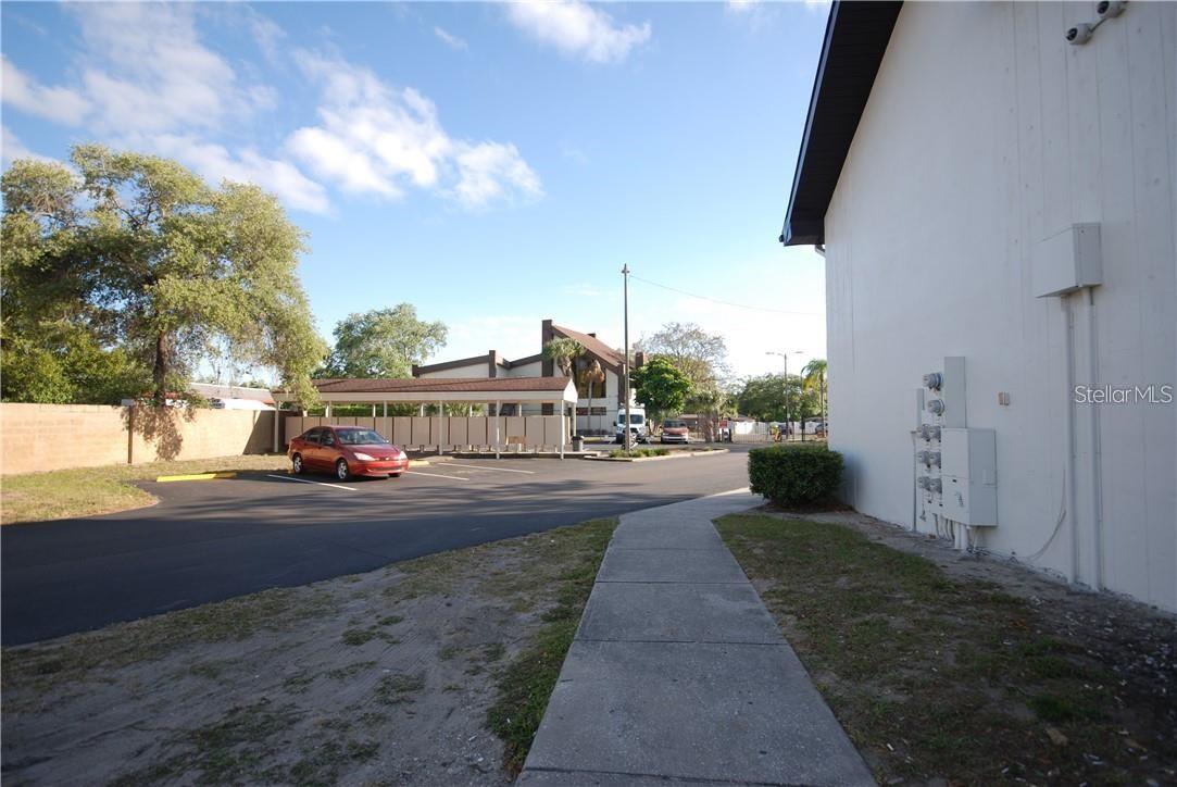 1254 E 113th Ave #c115 Property Photo 5