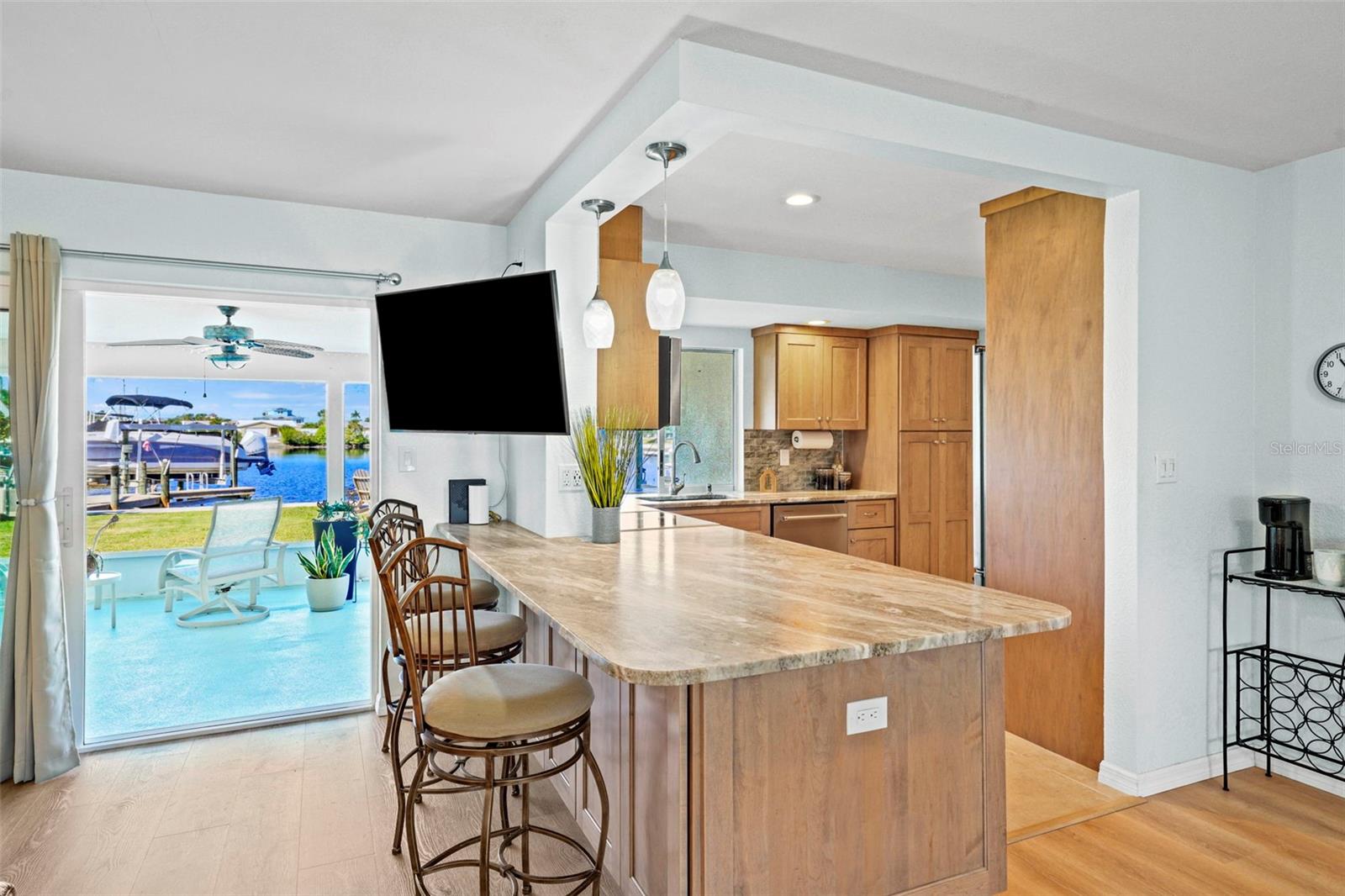 3711 Floramar Ter Property Photo 8