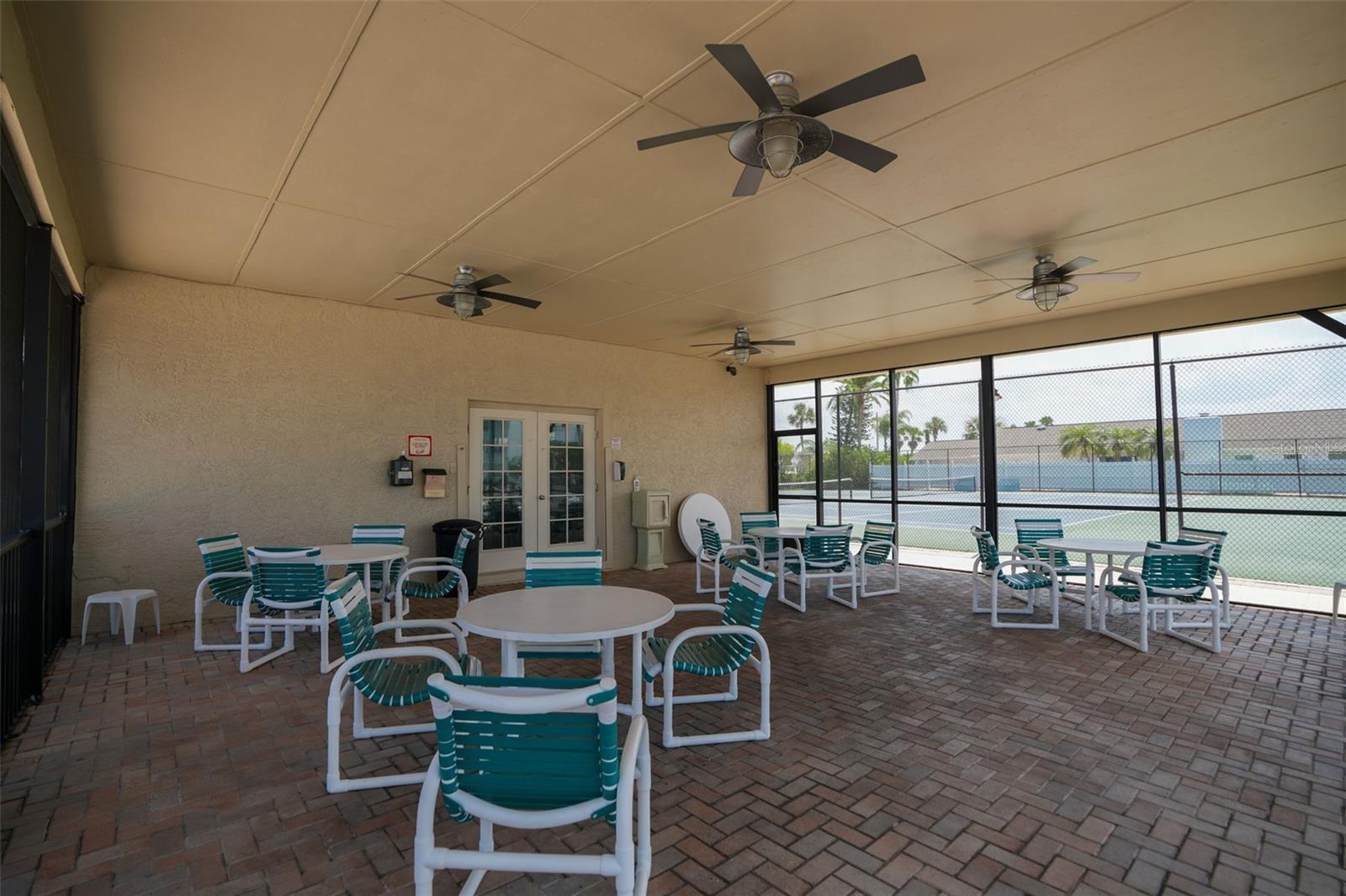 3711 Floramar Ter Property Photo 53