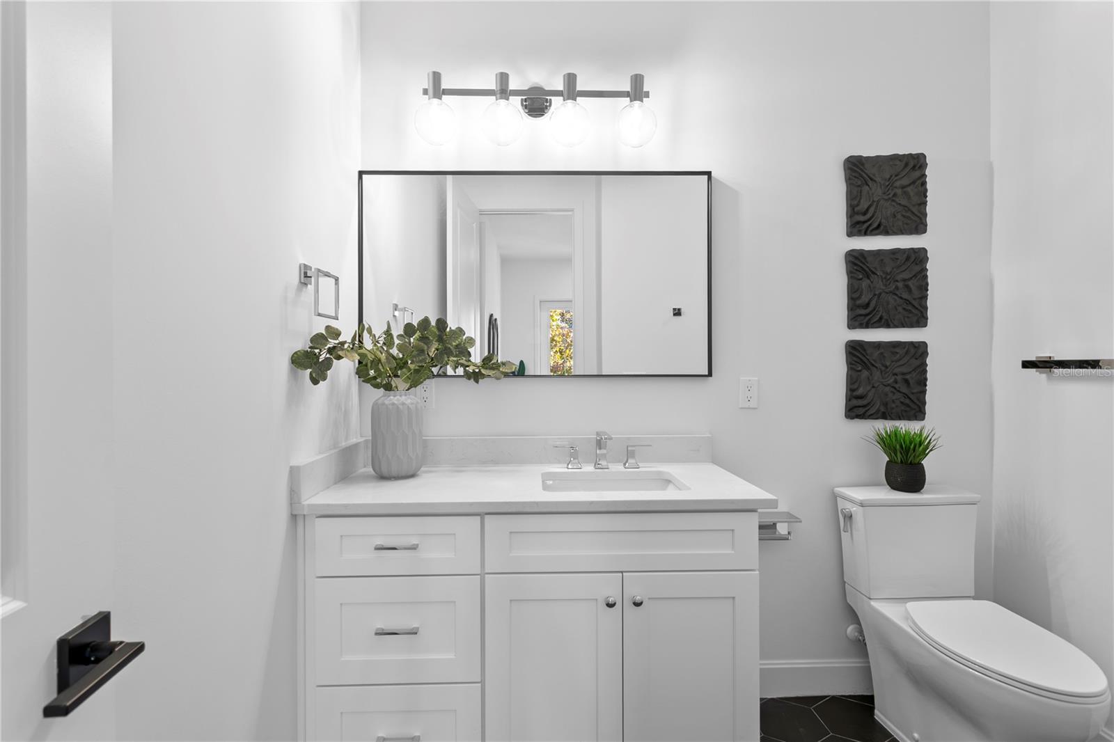 450 Gilman Pl N Property Photo 43