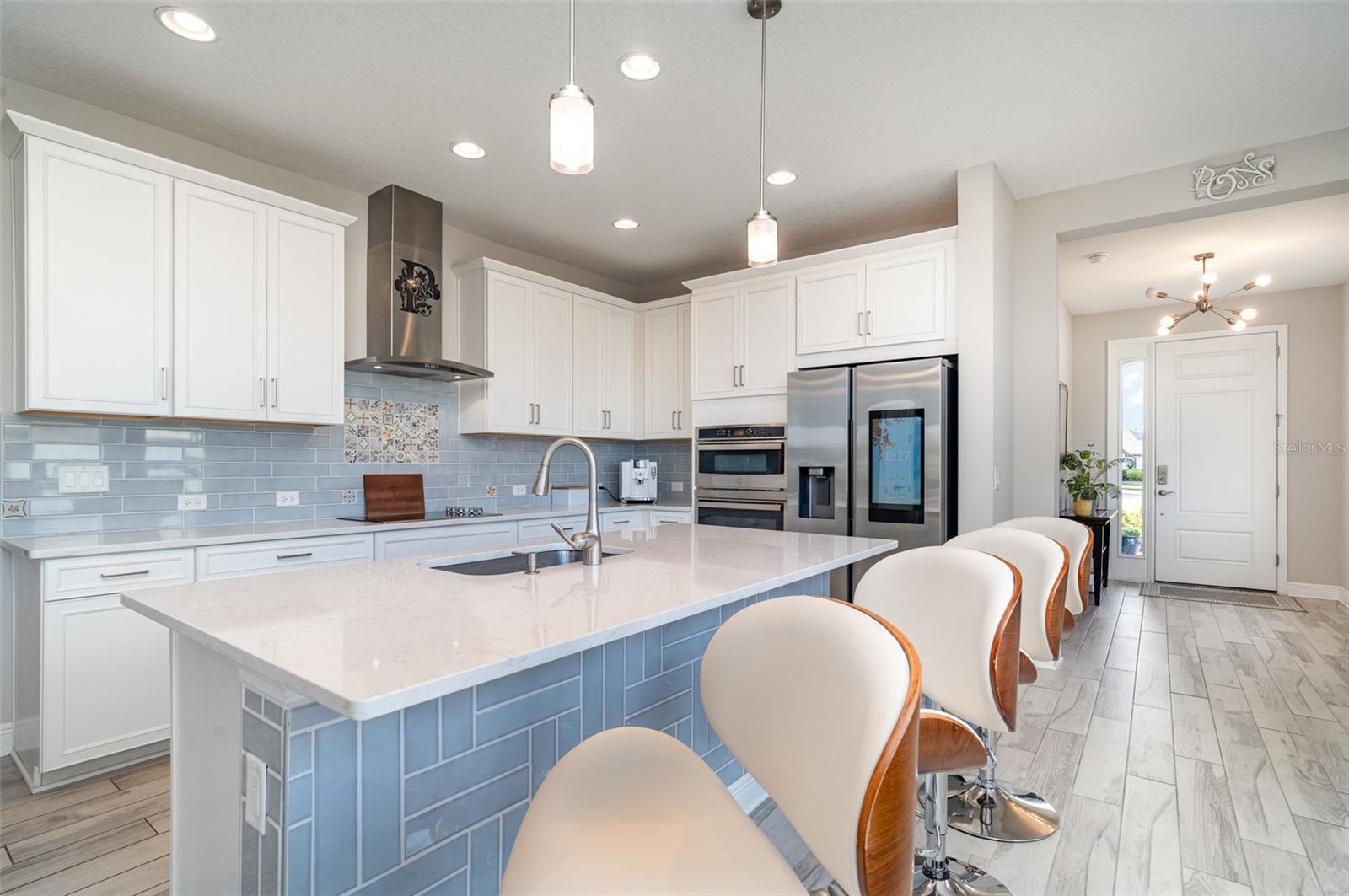 1904 146th Ter E Property Photo 2