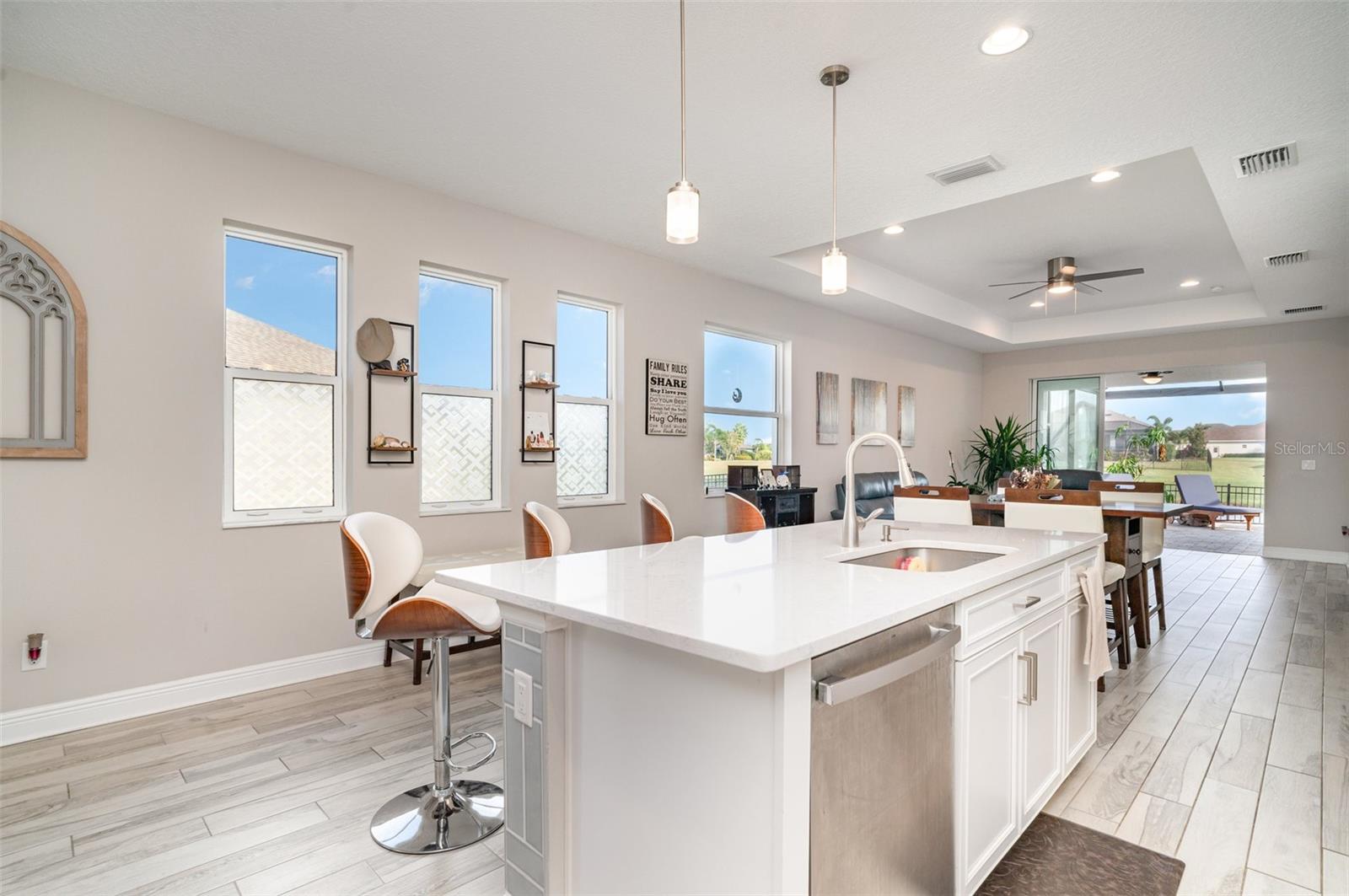 1904 146th Ter E Property Photo 9