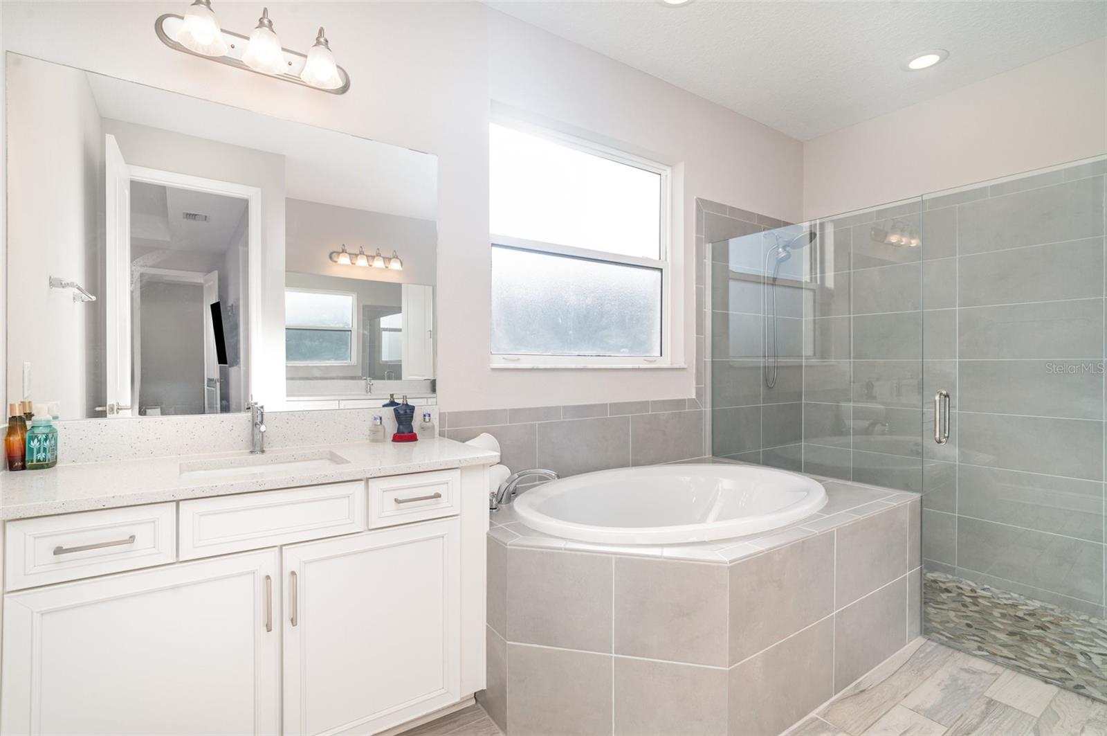1904 146th Ter E Property Photo 13