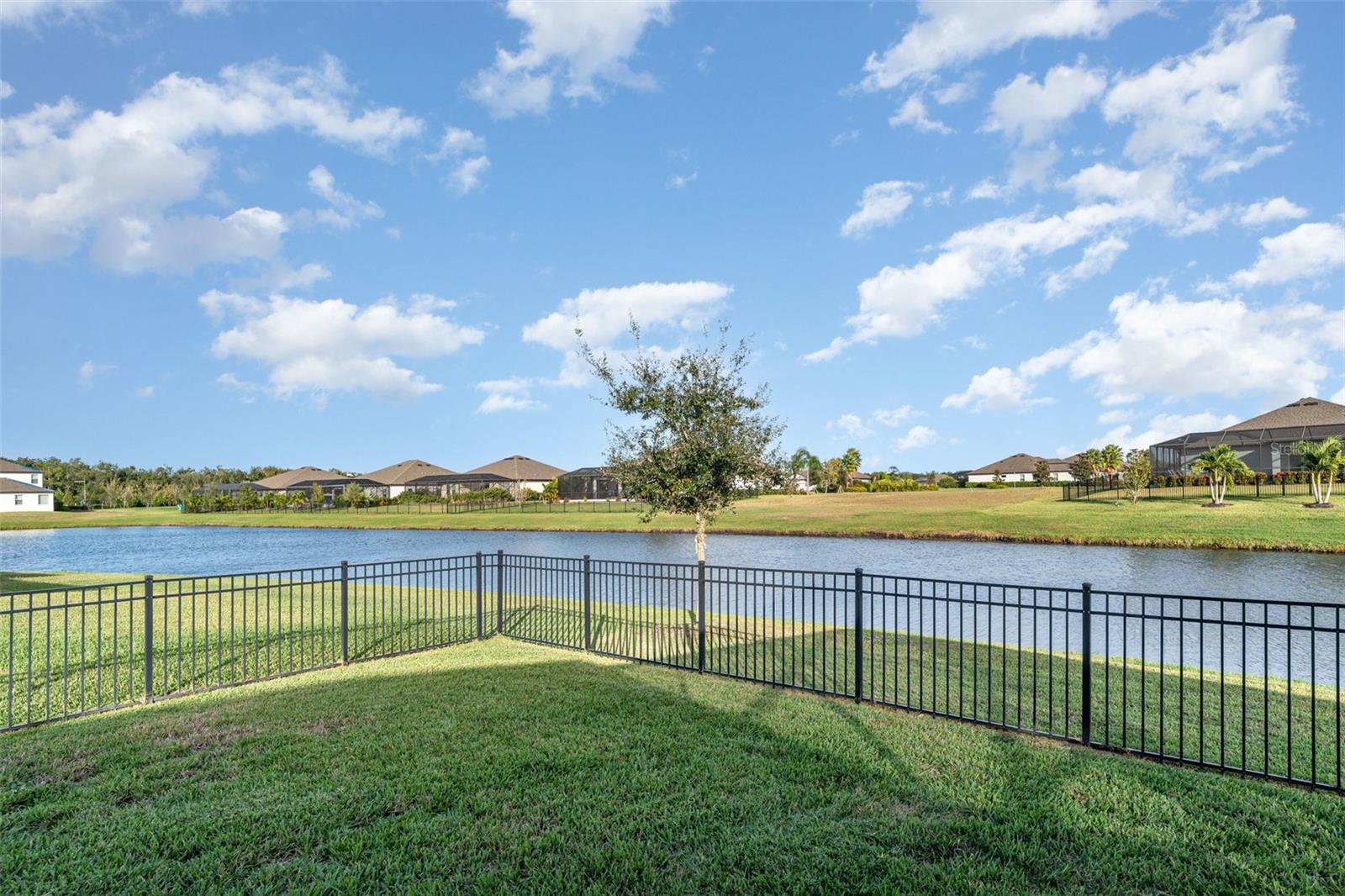 1904 146th Ter E Property Photo 26