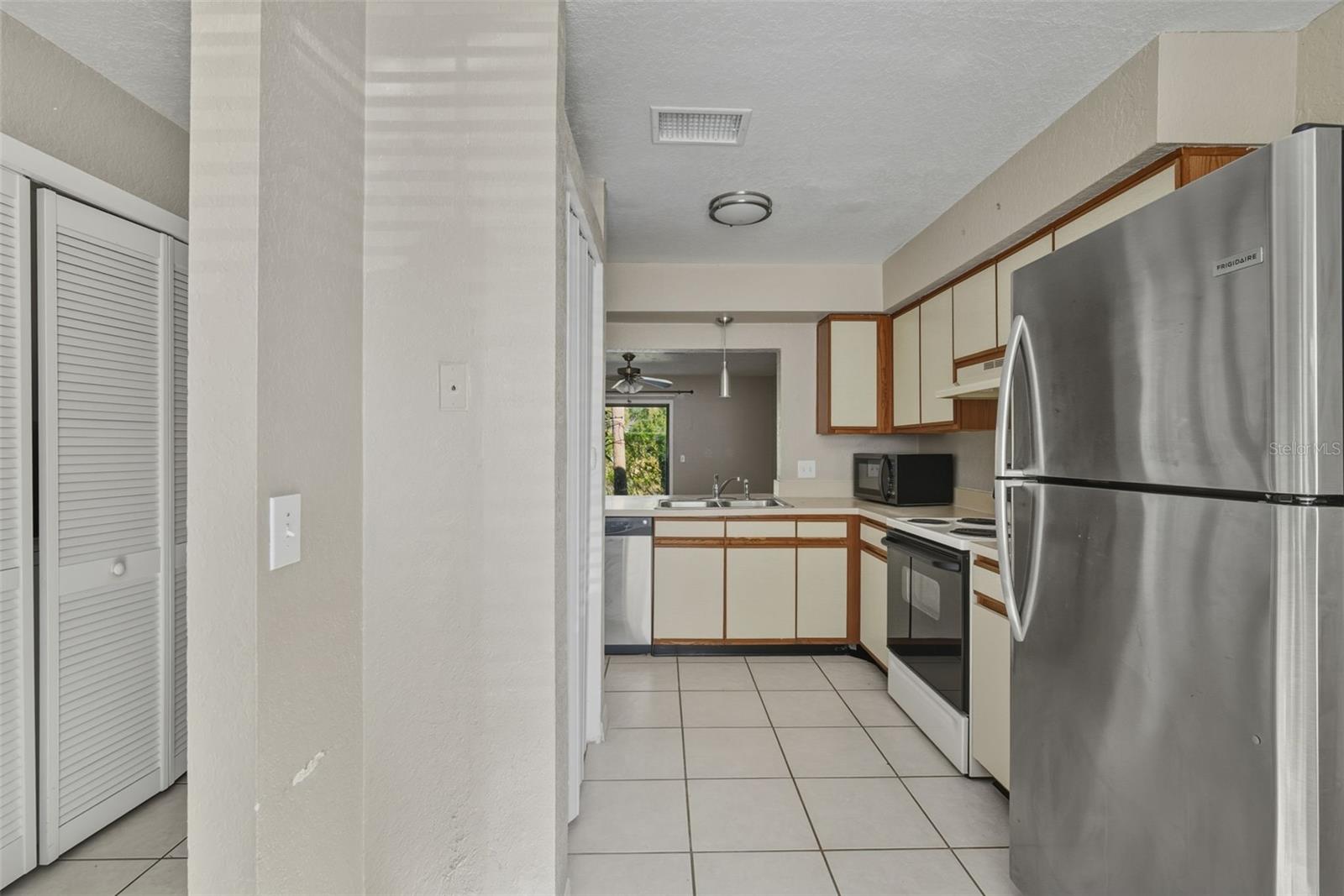 16545 Lake Brigadoon Cir Property Photo 5