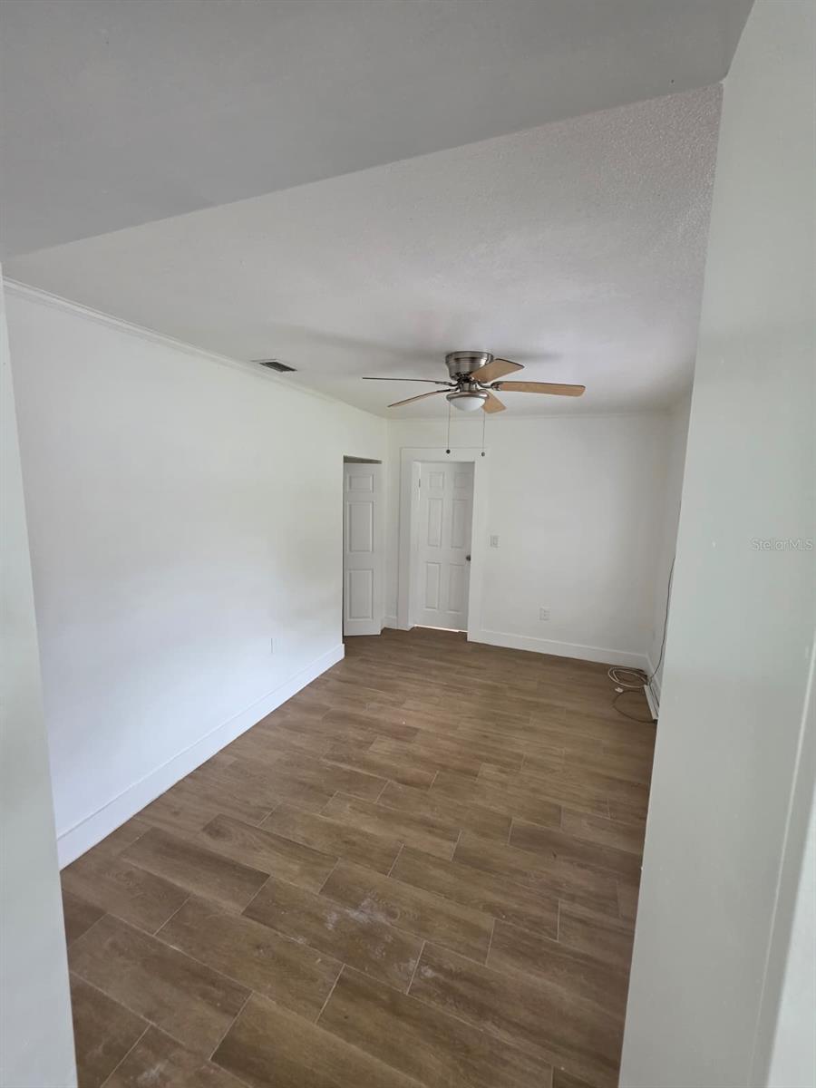 1614 N Washington Ave Property Photo 10