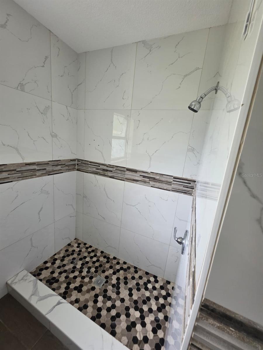 1614 N Washington Ave Property Photo 13