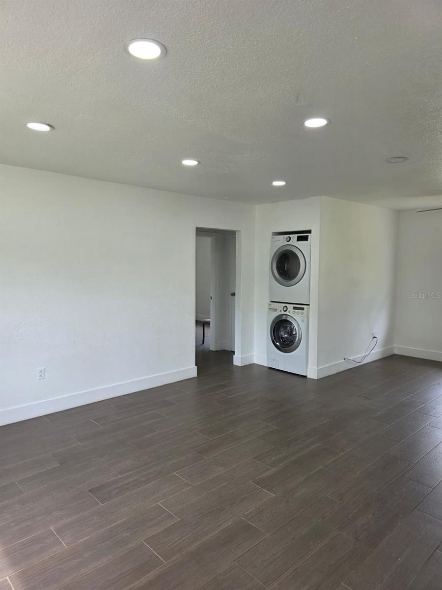 1614 N Washington Ave Property Photo 32