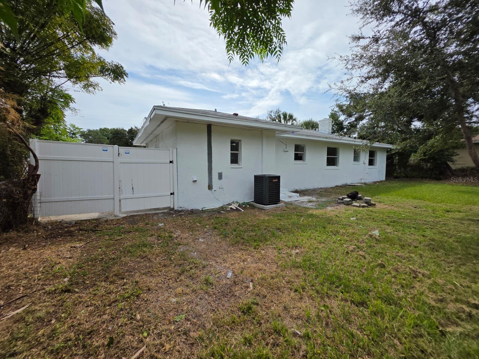 1614 N Washington Ave Property Photo 33