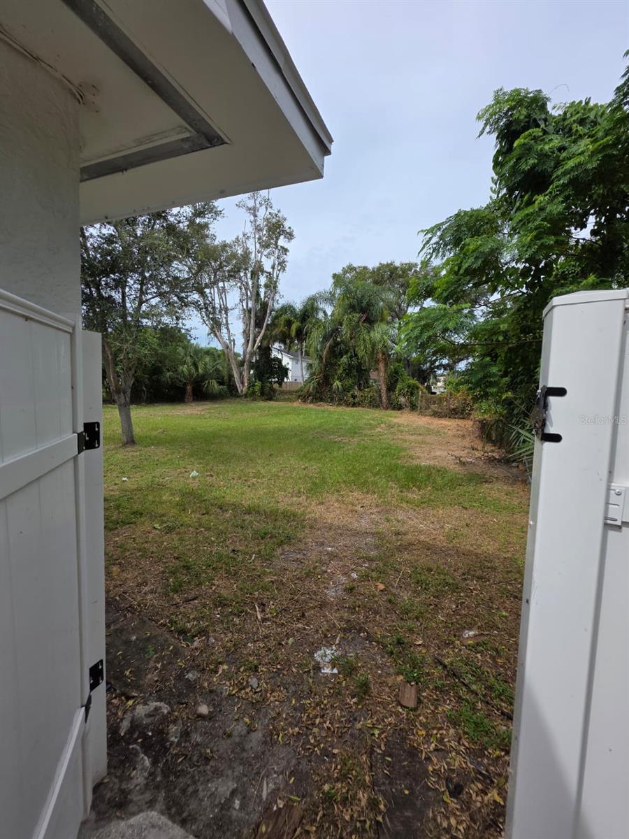 1614 N Washington Ave Property Photo 37