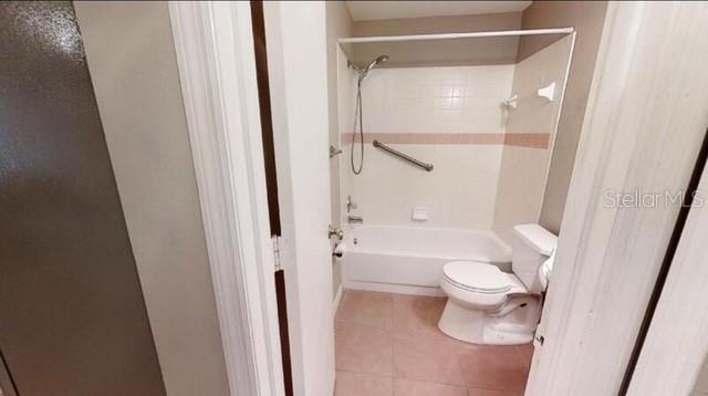 957 Se Mayo Dr #957 Property Photo 6