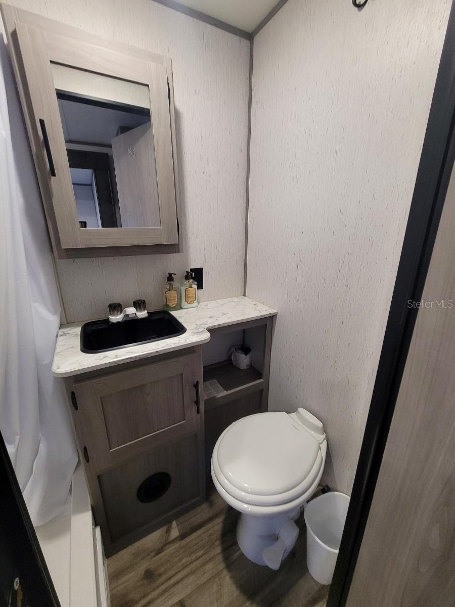 2418 Limewood Ave #302 Property Photo 10