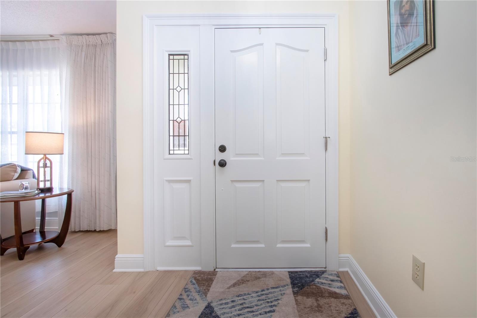 2016 E View Dr Property Photo 10