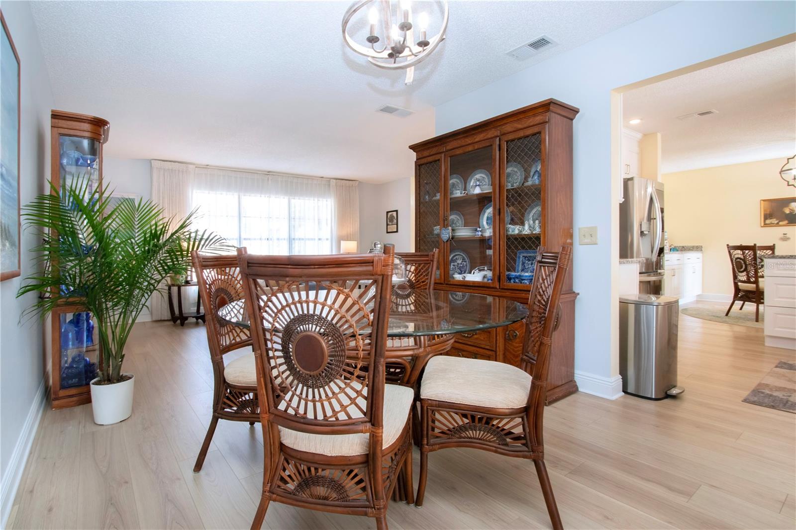 2016 E View Dr Property Photo 20