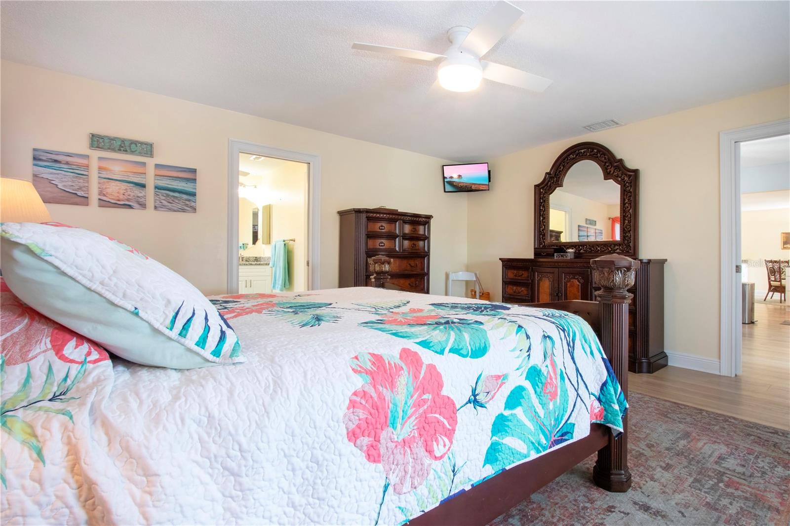 2016 E View Dr Property Photo 44
