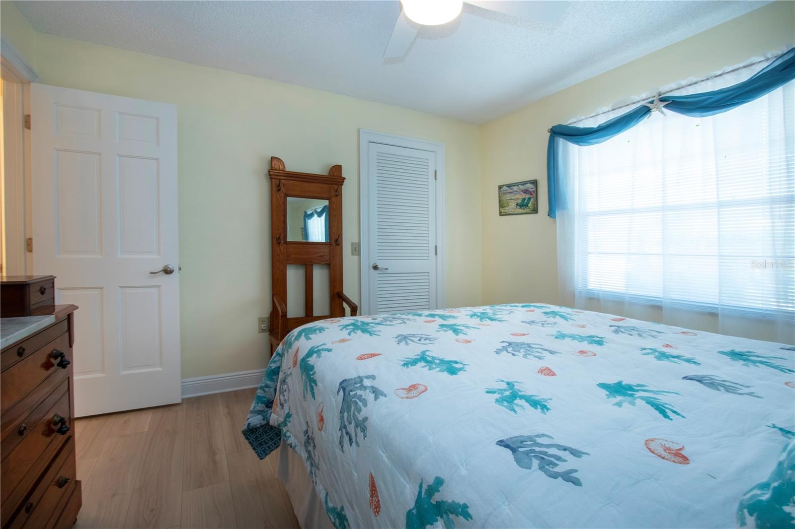 2016 E View Dr Property Photo 55