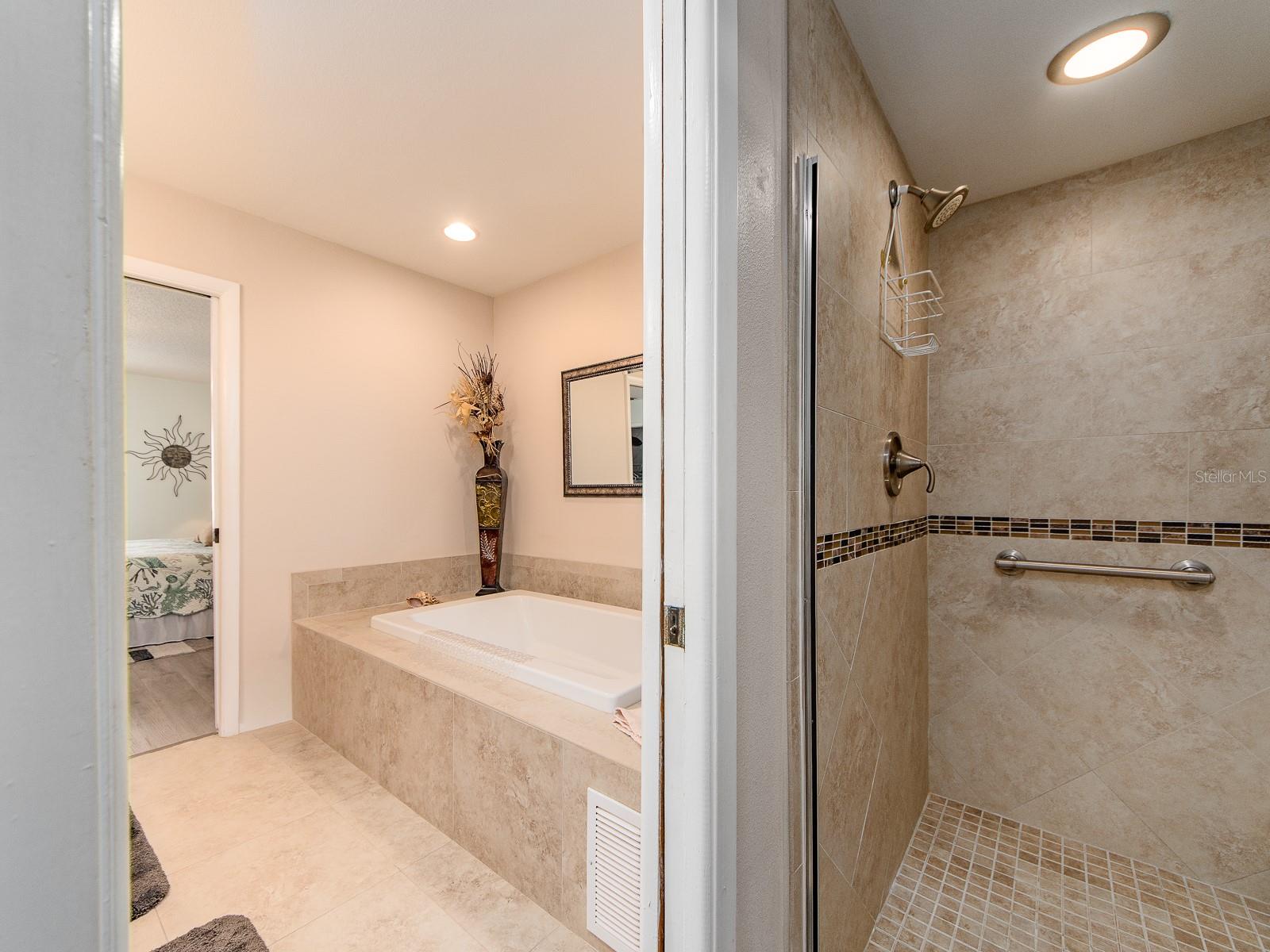 2900 Gulf Blvd #307 Property Photo 24
