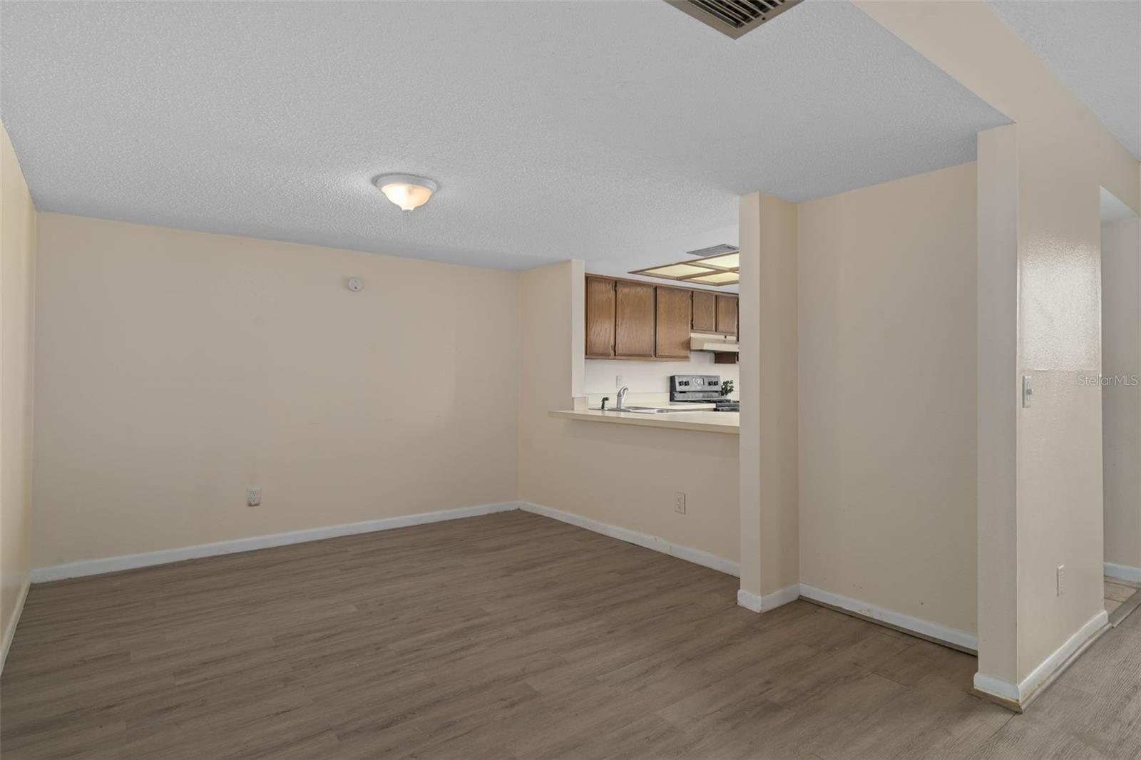 4821 Puritan Cir #104 Property Photo 10