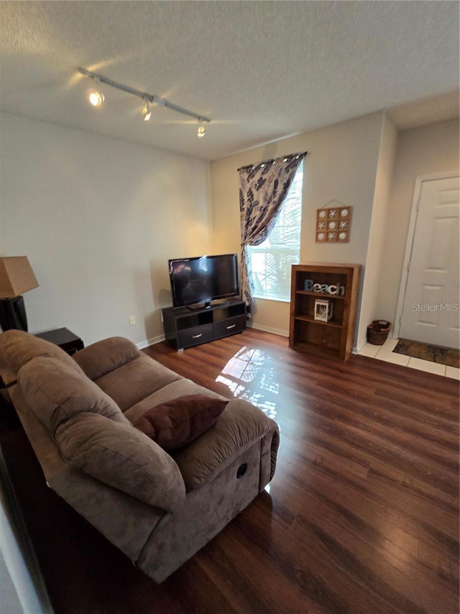 30119 Wellesley Way Property Photo 10