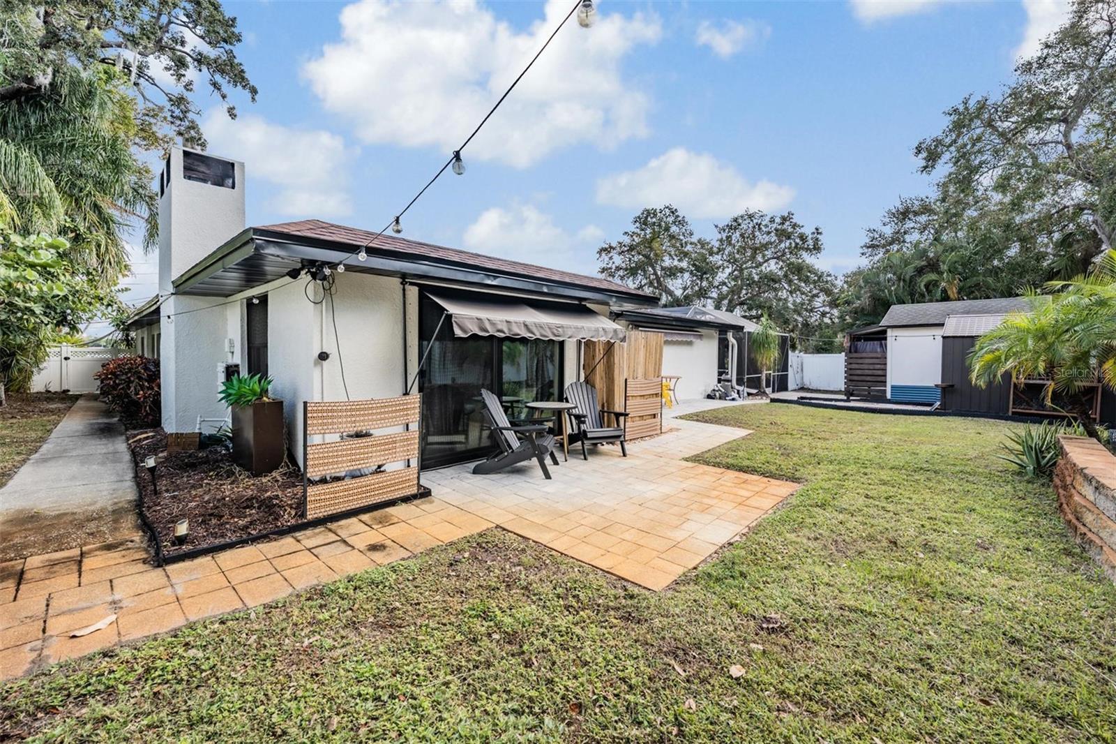 302 Whitcomb Blvd Property Photo 42