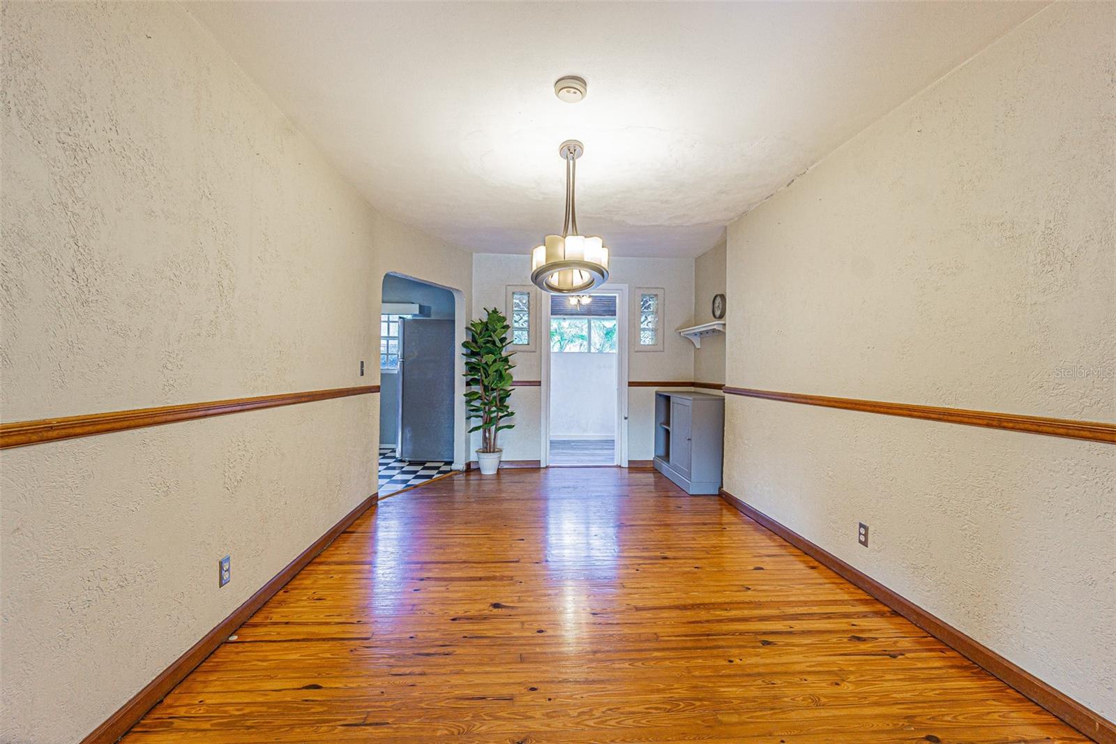 12510 Forest Hills Dr Property Photo 23