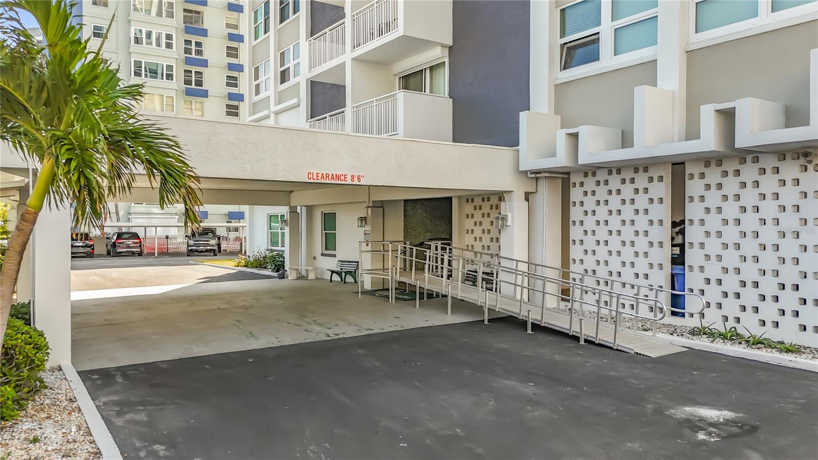 17408 Gulf Blvd #1302 Property Photo 13