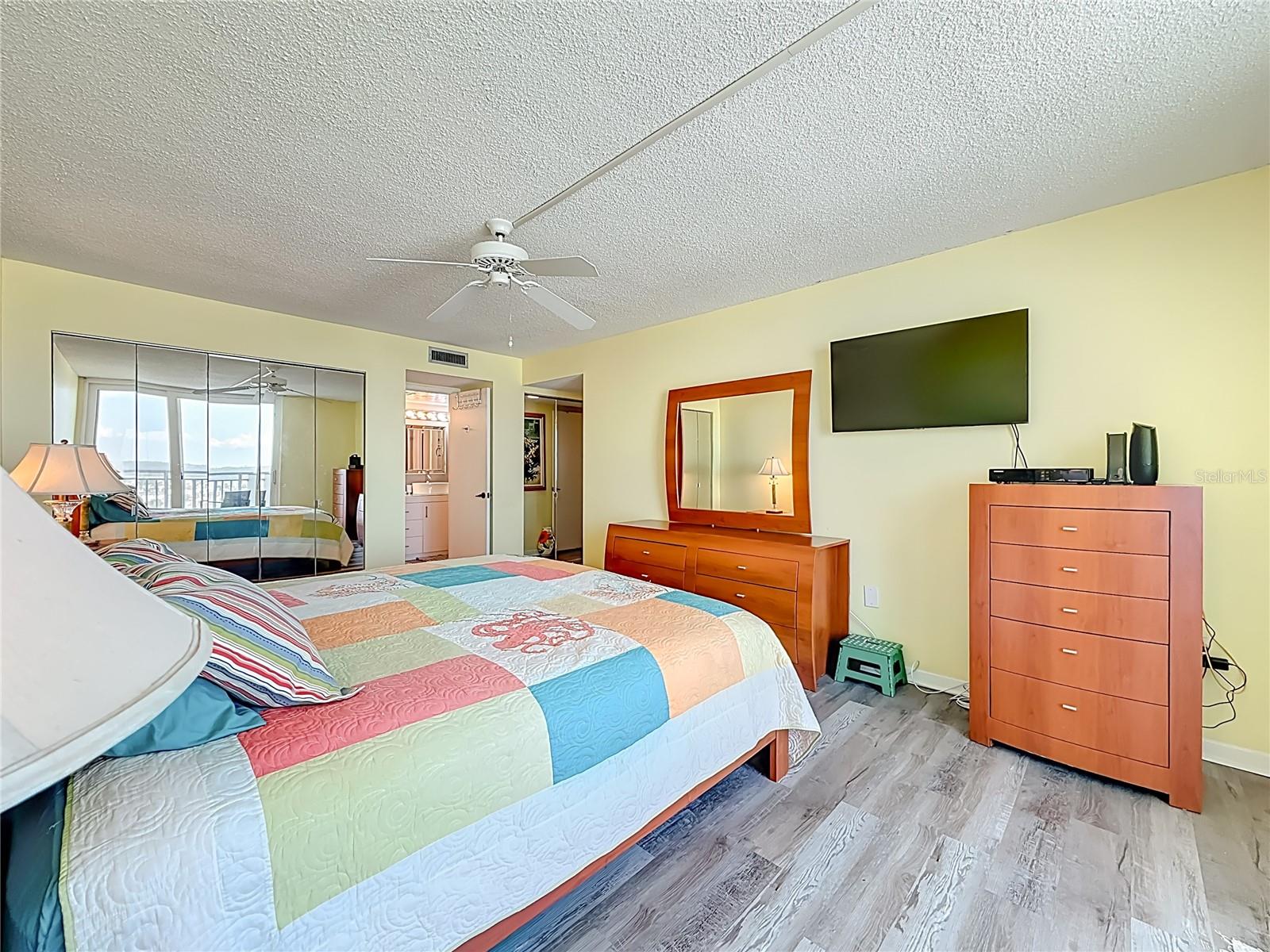 17408 Gulf Blvd #1302 Property Photo 48