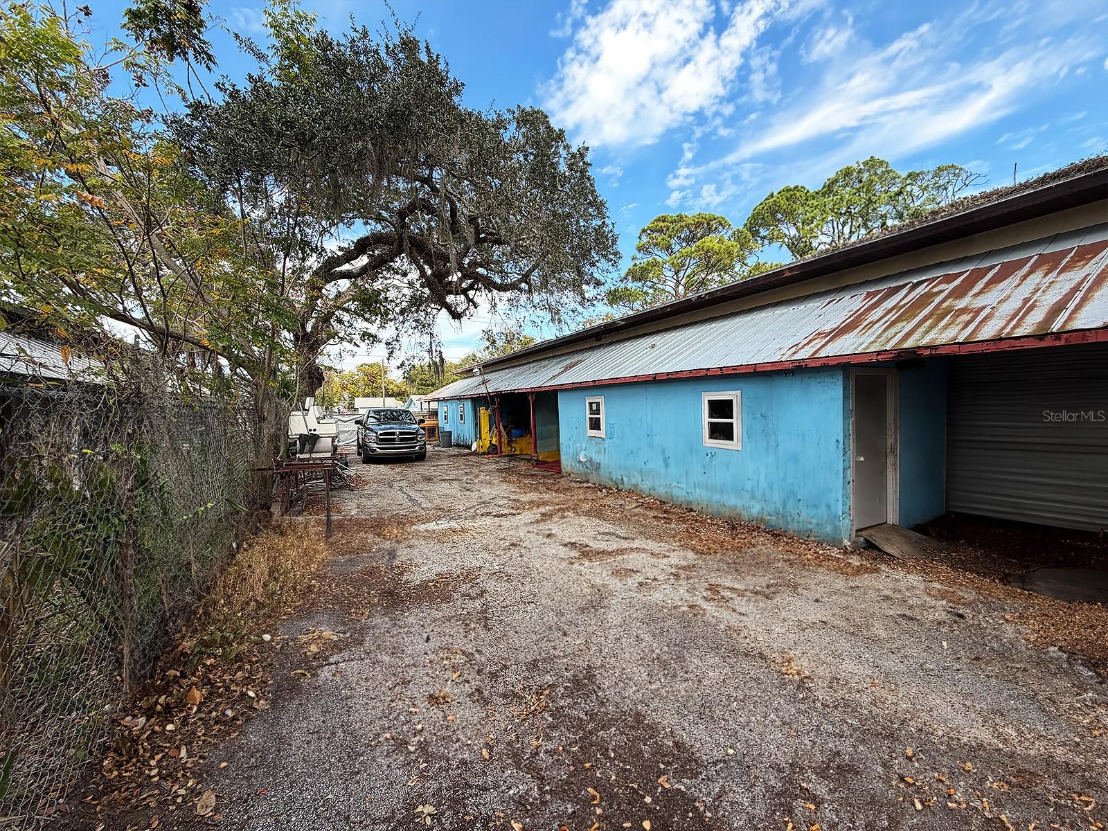 6028 Pine Hill Rd Property Photo 5